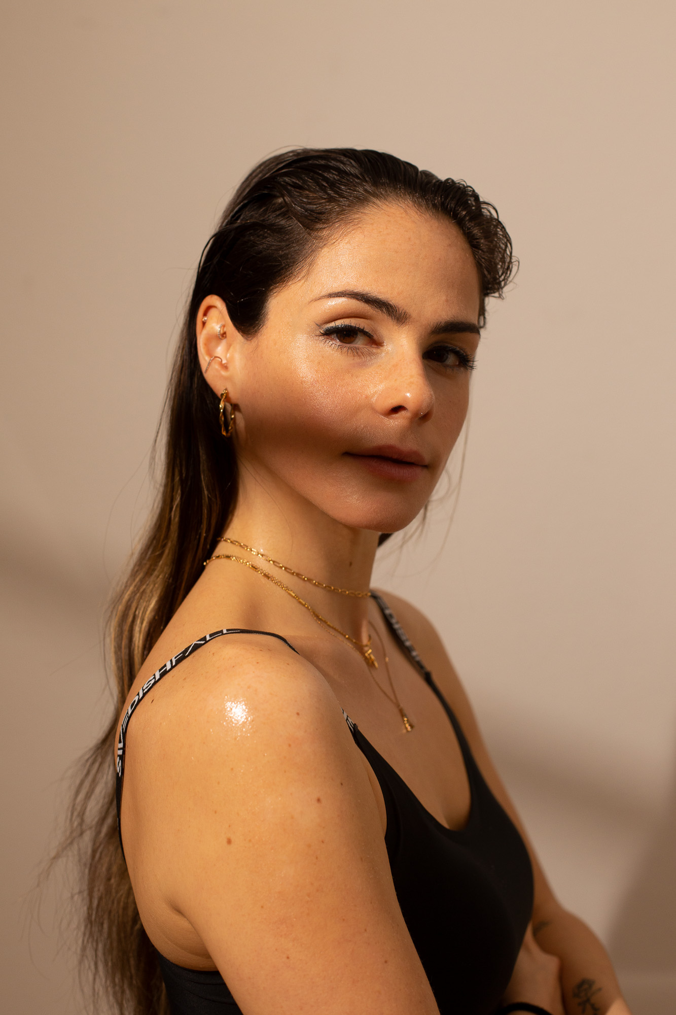 Adriana%20%282%20von%202%29